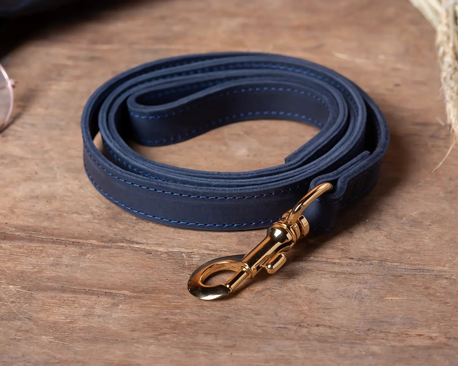 Leather Dog Double-Sided Leash, Leather Dog Leash, Leather Pet Leashes, Puppy Leash, Leather Dog Lead with Handle for Small and Large Dogs