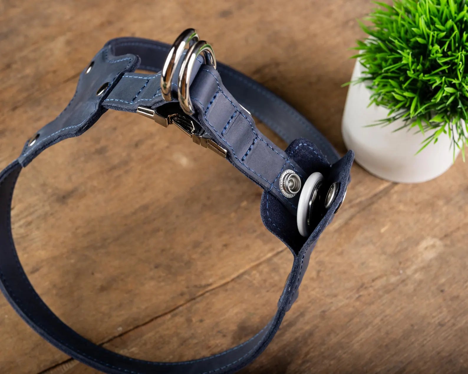 Personalized Leather Dog Harness with Holder for Airtag, Customized Dog Harness with Pocket Holder for Tracker